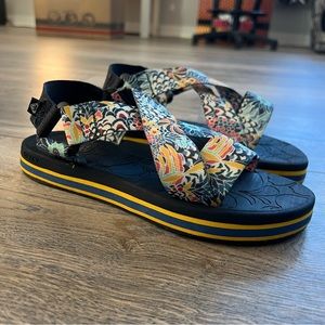 ROXY Cage Womens Sandals